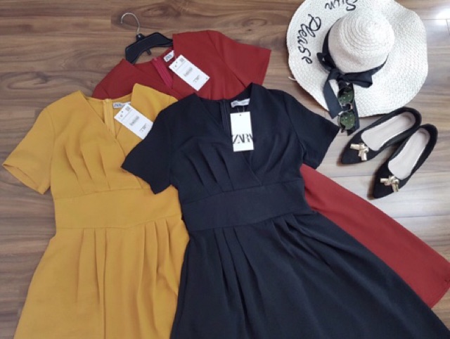 Đầm vintage zara