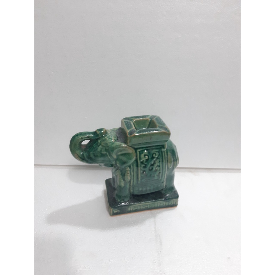 Đôn voi gạt tàn men xanh 15cm