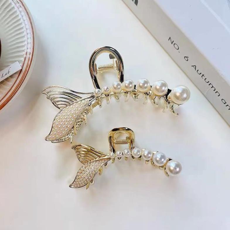 Kẹp tóc càng cua nữ hình đuôi cá đính hạt trai kim loại bền đẹp thời trang Hàn Quốc, June accessories