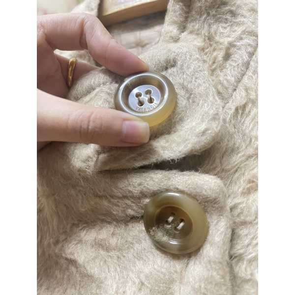 Áo khoác lông Valencia