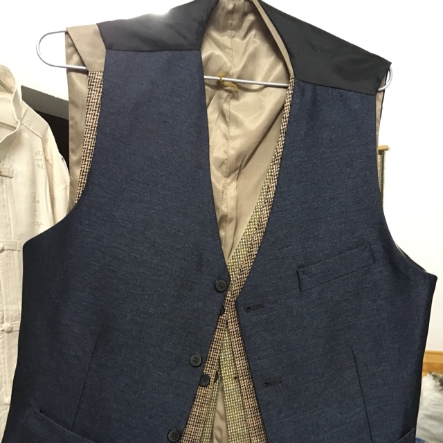Áo vest ghi lê nam trung niên 3 màu ( đen , kẻ , vàng) hàng đẹp | BigBuy360 - bigbuy360.vn