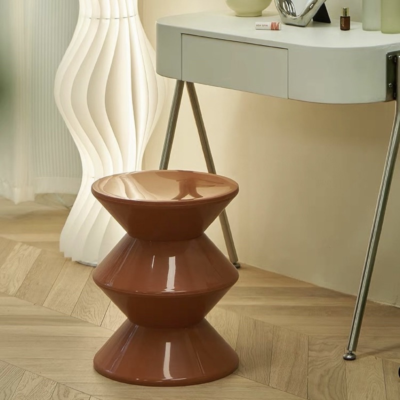 Hourglass Chair - Ghế phụ/ghế đẩu nhựa cao cấp