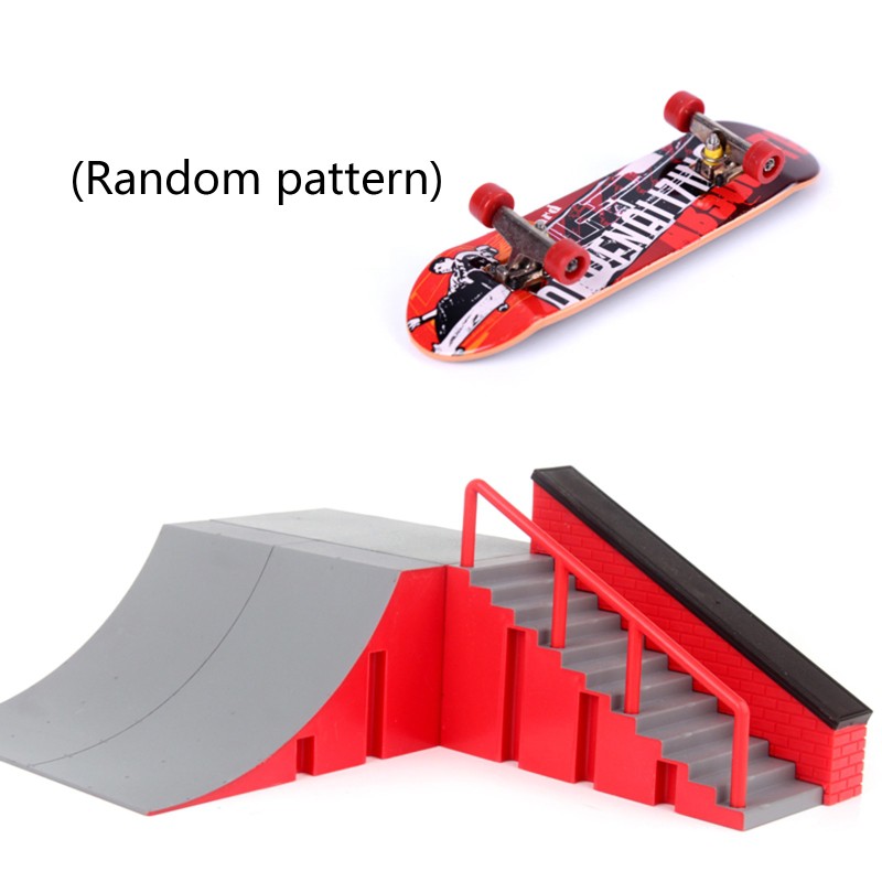 WM Finger Skate Park Kit Ramp Part with 1 Finger Skateboard Mini Scooter Scene Prop