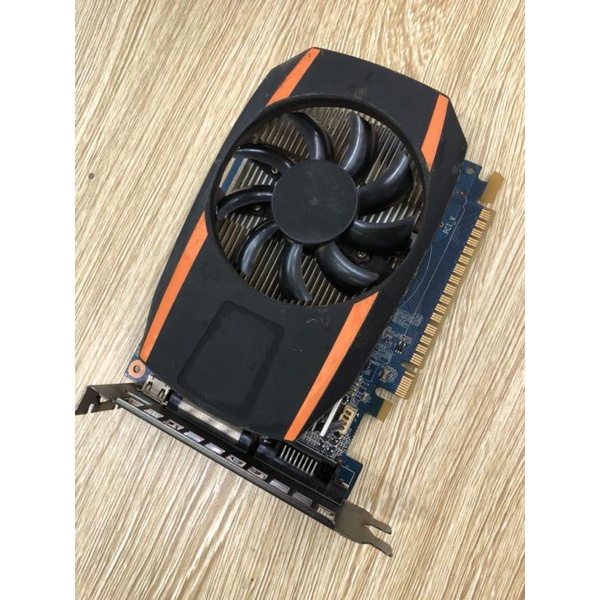 bán combo Card vga galaxy gt740 ddr5 1g + xeon e3 1220v2