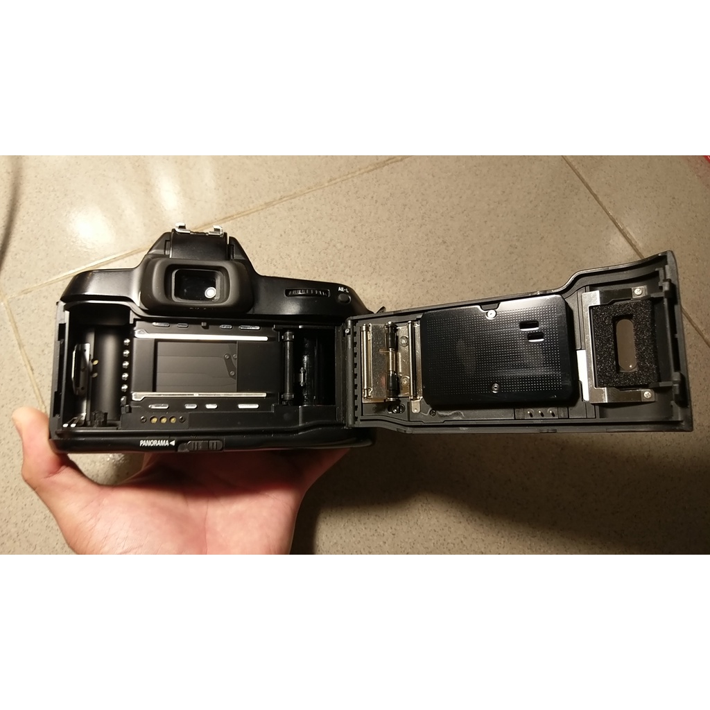MÁY ẢNH FILM F70