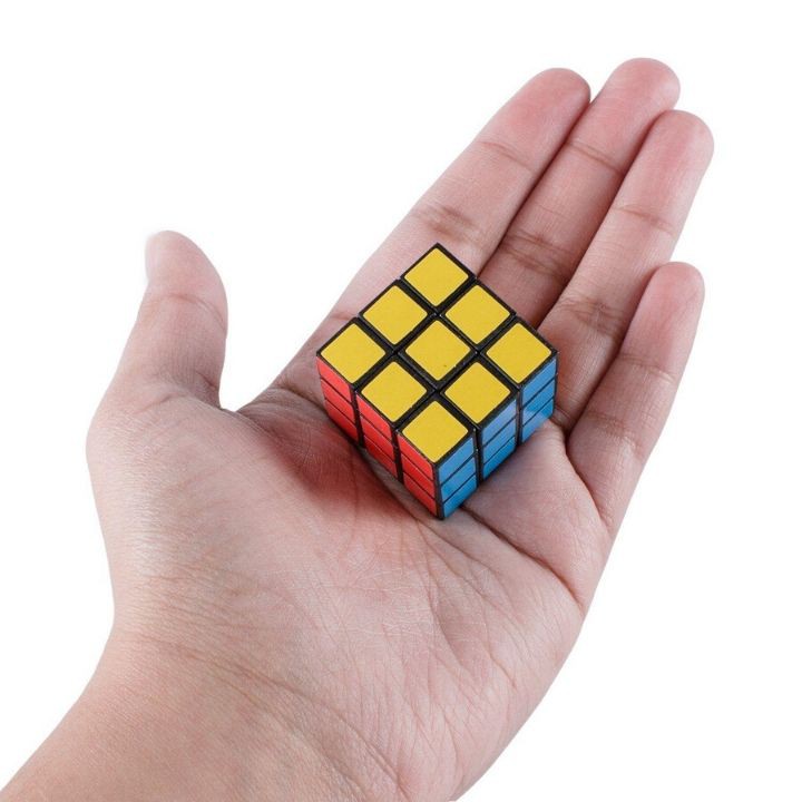 Khối Rubik 3x3 Mini Đồ Chơi Phát Triển Trí Tuệ Cho Bé Có Móc Khóa