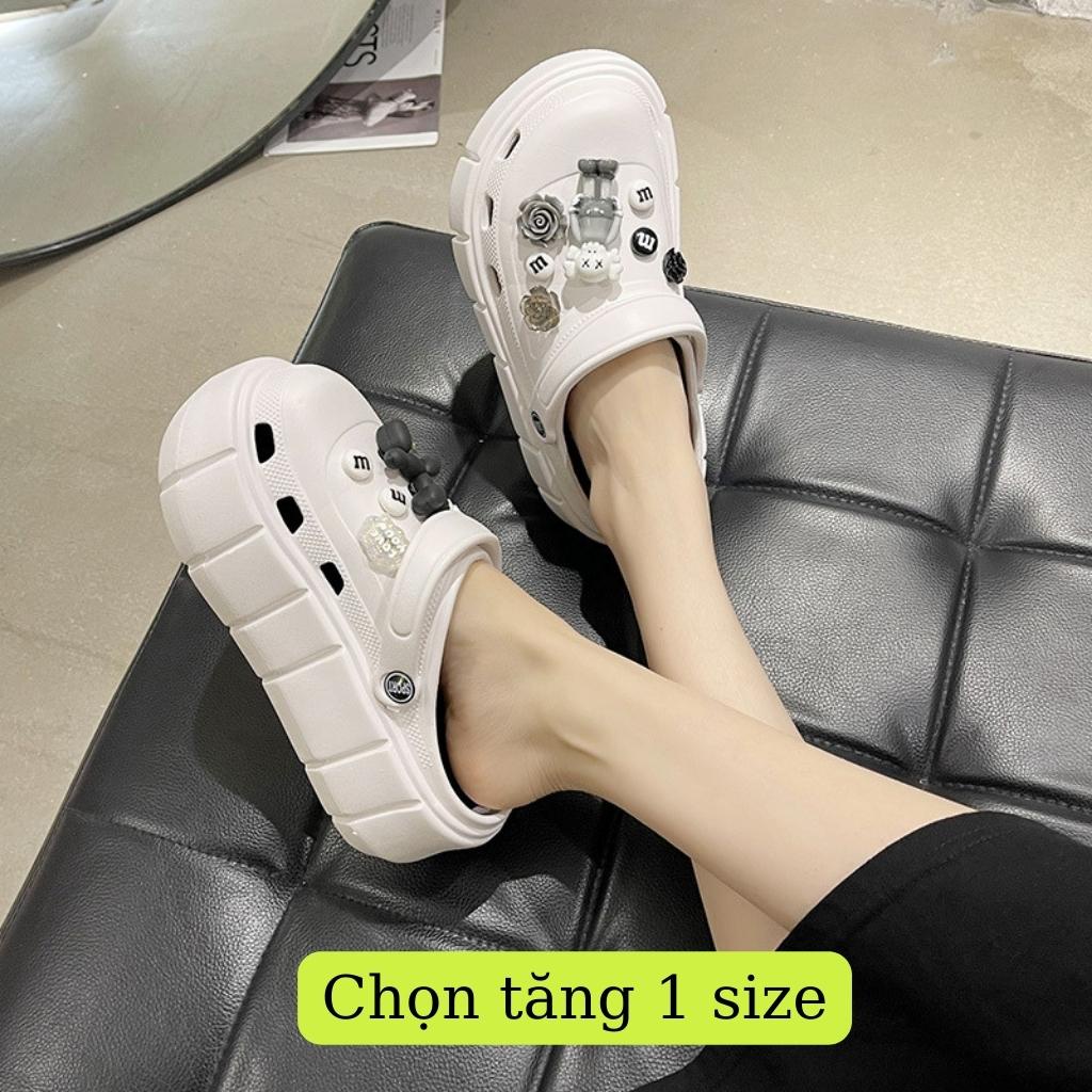 Dép Cross nữ Bearbrick tặng kèm Sticker dễ thương bản cao cấp chọn tăng 1 size