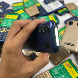 Điện thoại Maxfone V13
