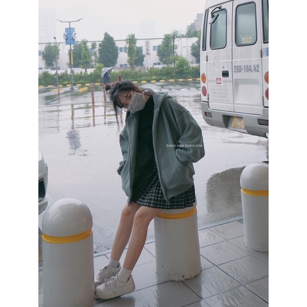 Áo zipped hoodie nỉ bông, áo khoác nỉ bông mũ rộng Bazic one | BigBuy360 - bigbuy360.vn