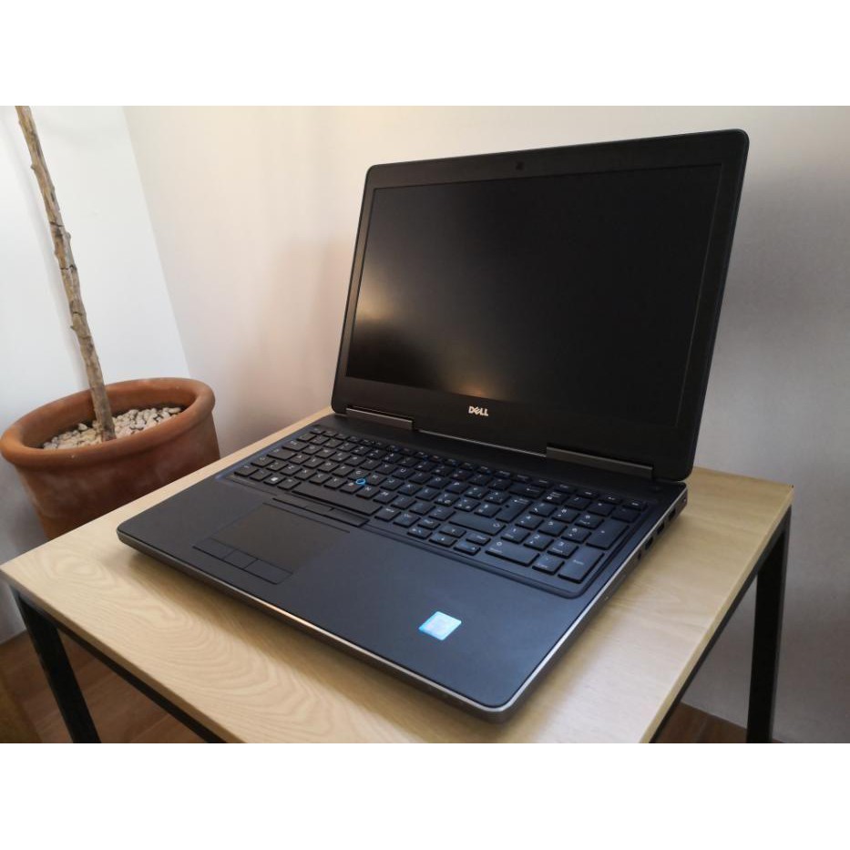 Laptop Cũ Dell Precision 7510 Core i7- 6820HQ| Ram 8GB| SSD 256G| VGA M1000M| Màn 15.6 Full HD