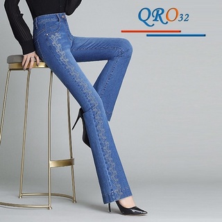 Quần jean nữ ống loe đẹp màu xanh thời trang hàng hiệu rosata qro32