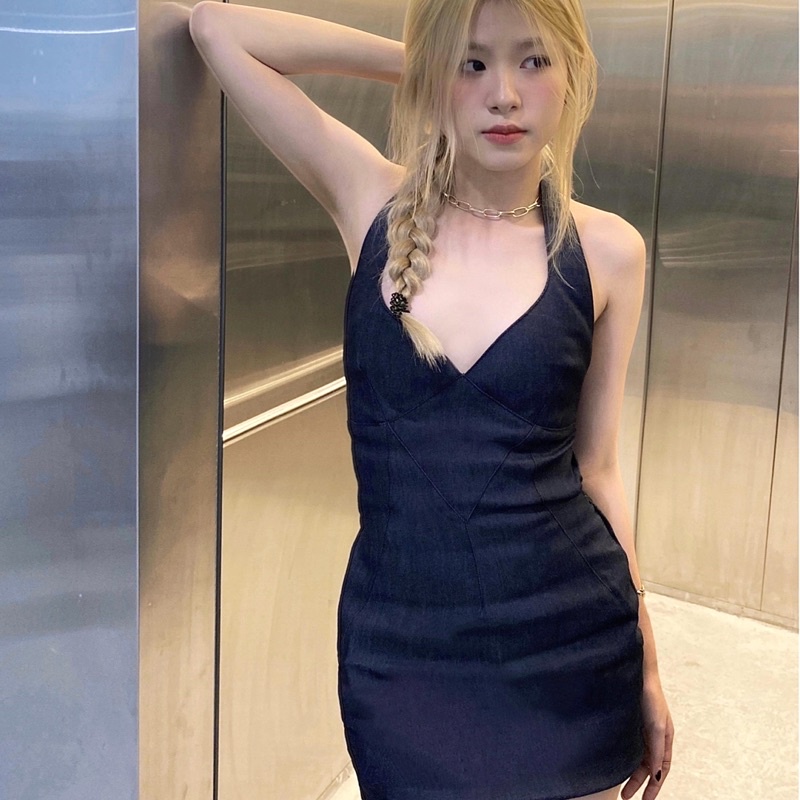 FINNS | Đầm yếm jeans Taivas Dress