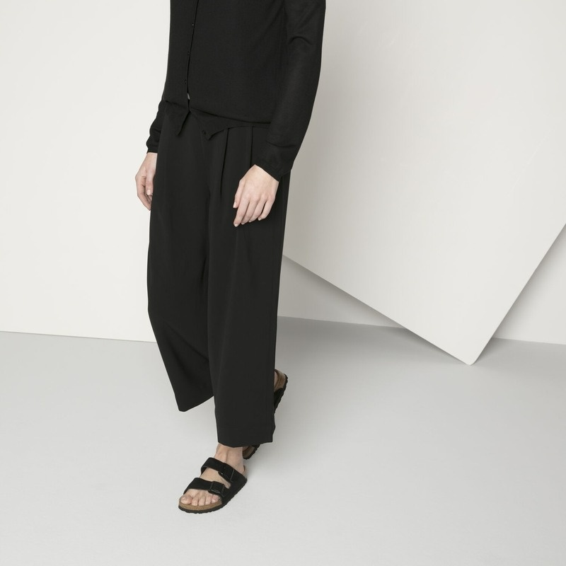 Dép Da Lộn Mềm Thời Trang Hè 2022 Cá Tính Cho Nam