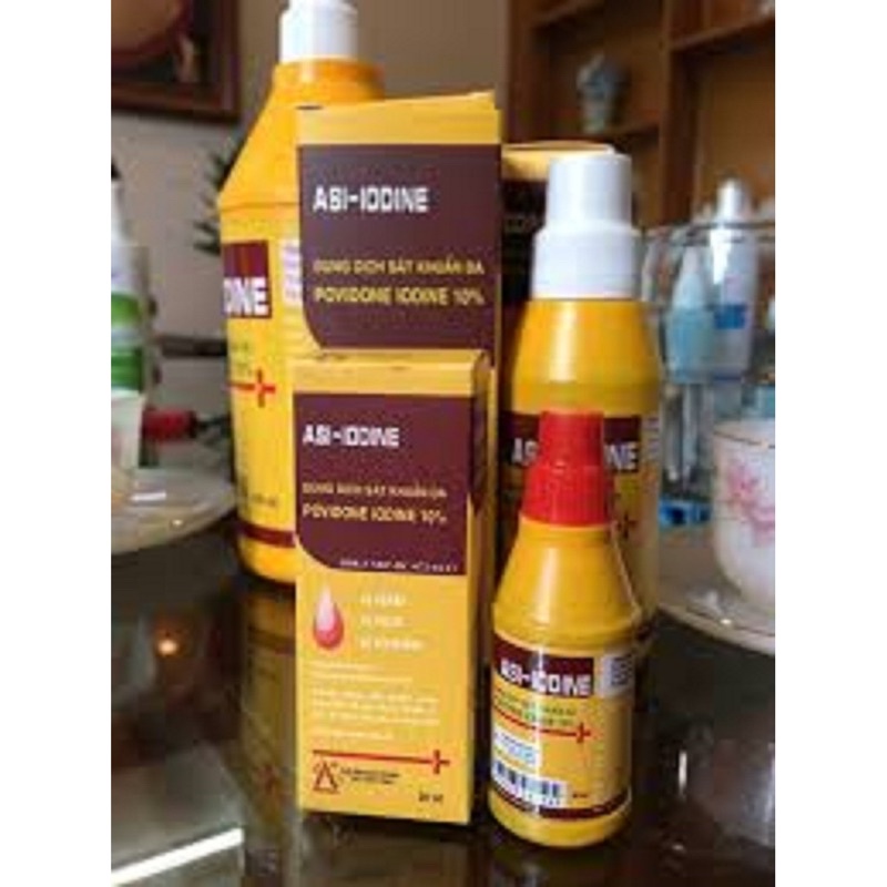 Cồn đỏ sát khuẩn vết thương to nhỏ
