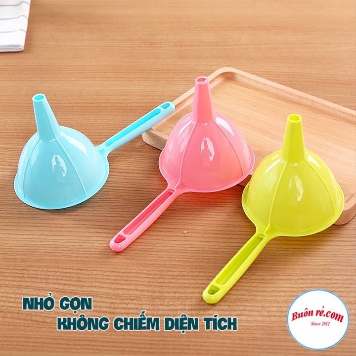 Phễu nhựa cán dài đa năng - Phễu nhựa rót nước tiện ích - br00710
