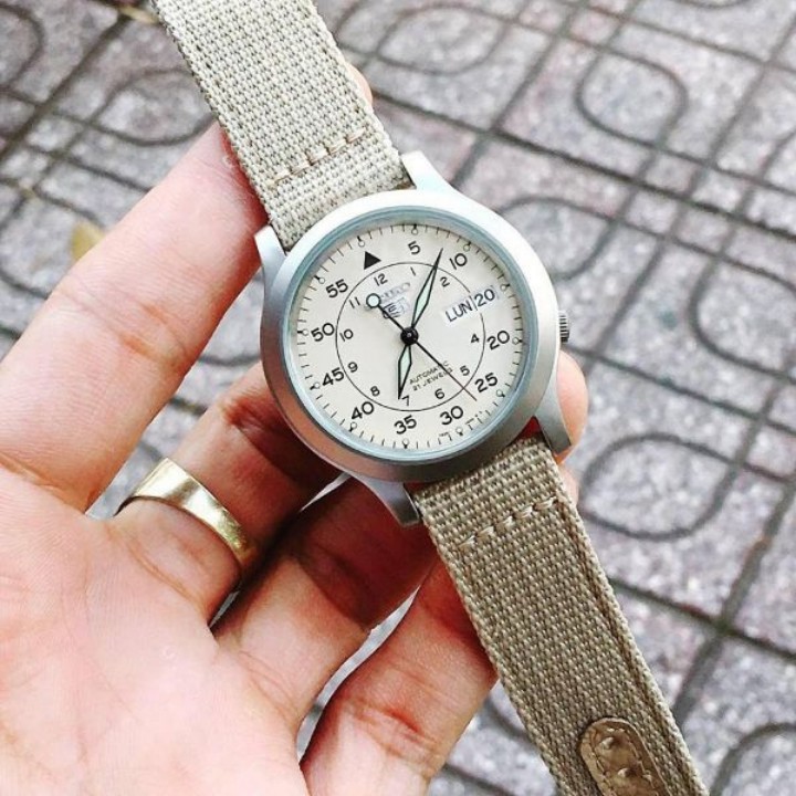 Đồng Hồ Nam Máy Cơ Seiko 5 quân đội SNK803K2S - dây nato vàng - mặt vàng , chống nước , bảo hành chính hãng