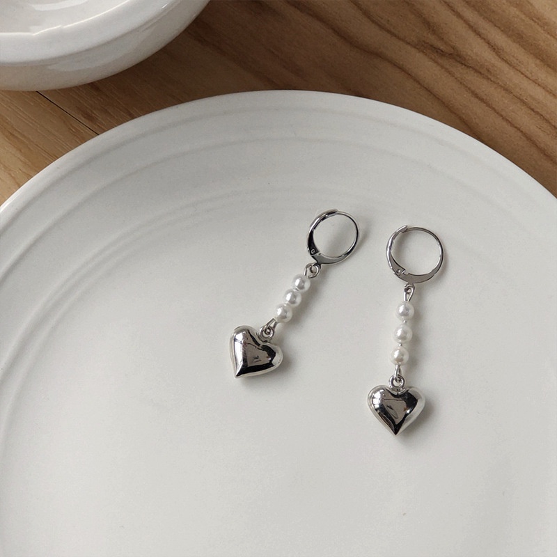 Khuyên tai hình trái tim phối ngọc trai giả phong cách thời trang retro đơn giản 19A1278