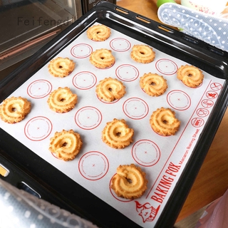Khuôn silicone làm bánh macaron tiện lợi chất lượng