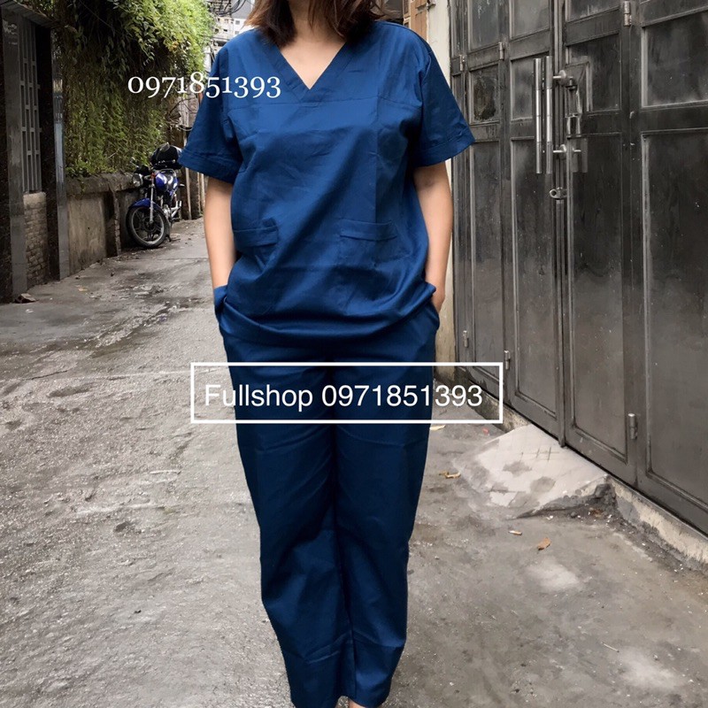 Bộ scrubs nam nữ cộc tay màu xanh than - bộ đồng phục kỹ thuật viên cổ tim cho bác sĩ, hộ lý, thẩm mũ viện, spa