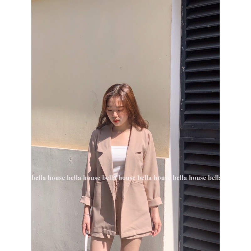 Áo blazer không khuy nâu và quần sooc | BigBuy360 - bigbuy360.vn