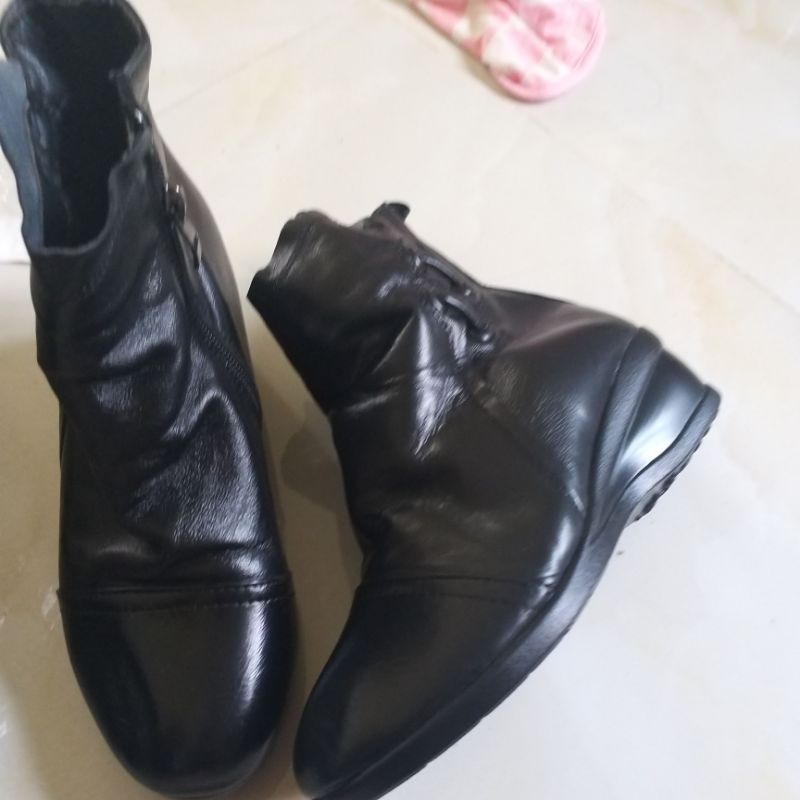 giày bốt sao 36