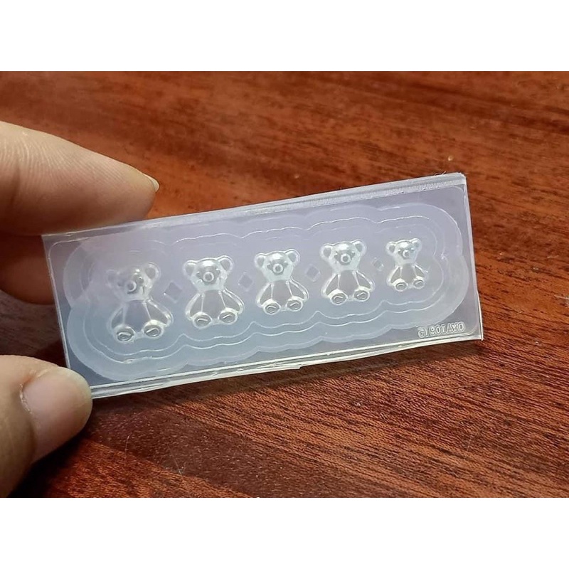 khuôn silicon chuyên làm hoa và gấu charm