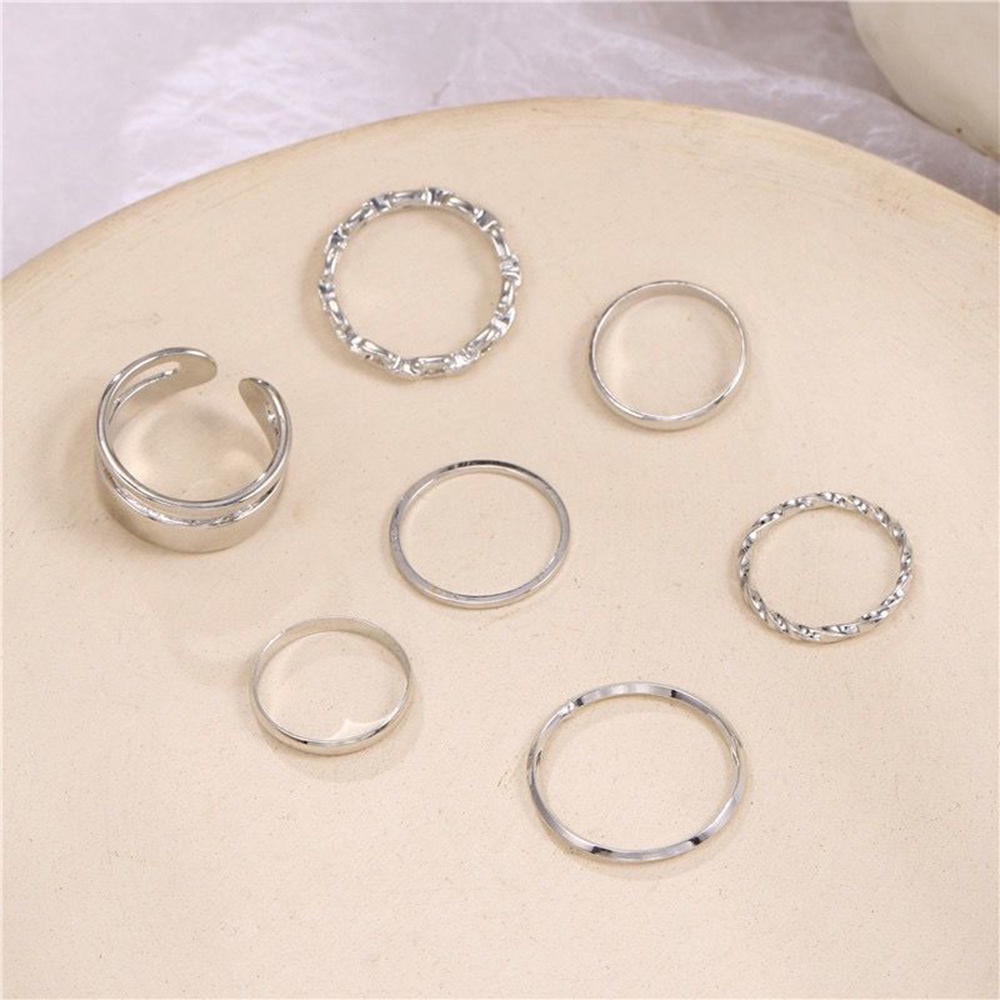 Bộ Nhẫn Đeo Đốt Ngón Tay Mạ Vàng Hình Trái Tim Thời Trang Cho Nữ