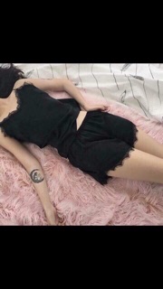 Bộ ngủ 2 dây lụa satin