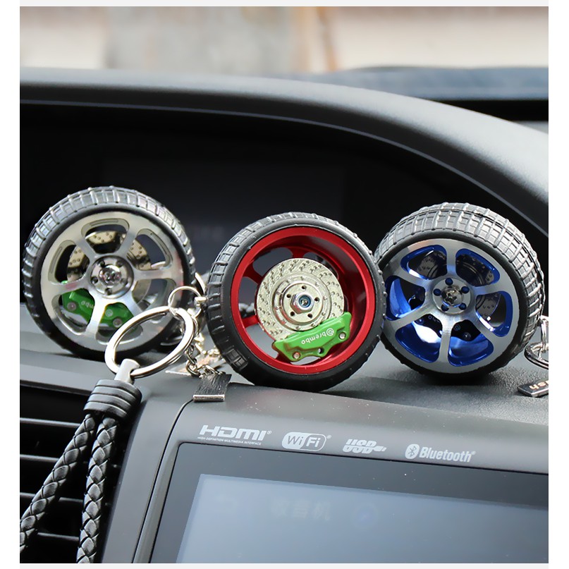 Móc khoá bánh xe ô tô