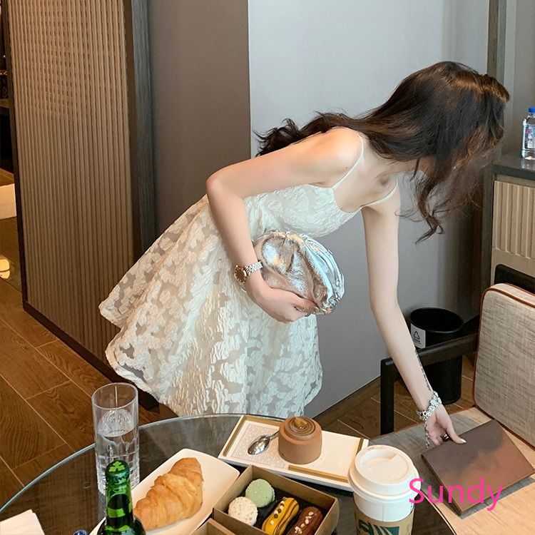 Đầm xòe hai dây thời trang hè xinh xắn cho nữ