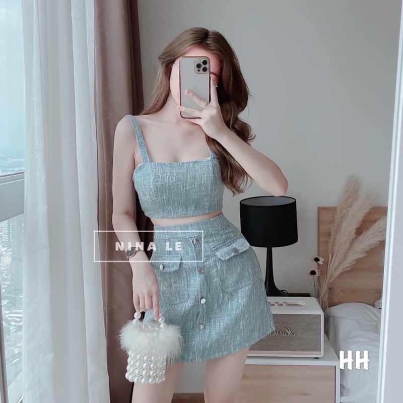 Set ba món : áo cúp dây + áo khoác croptop + chân váy dạ