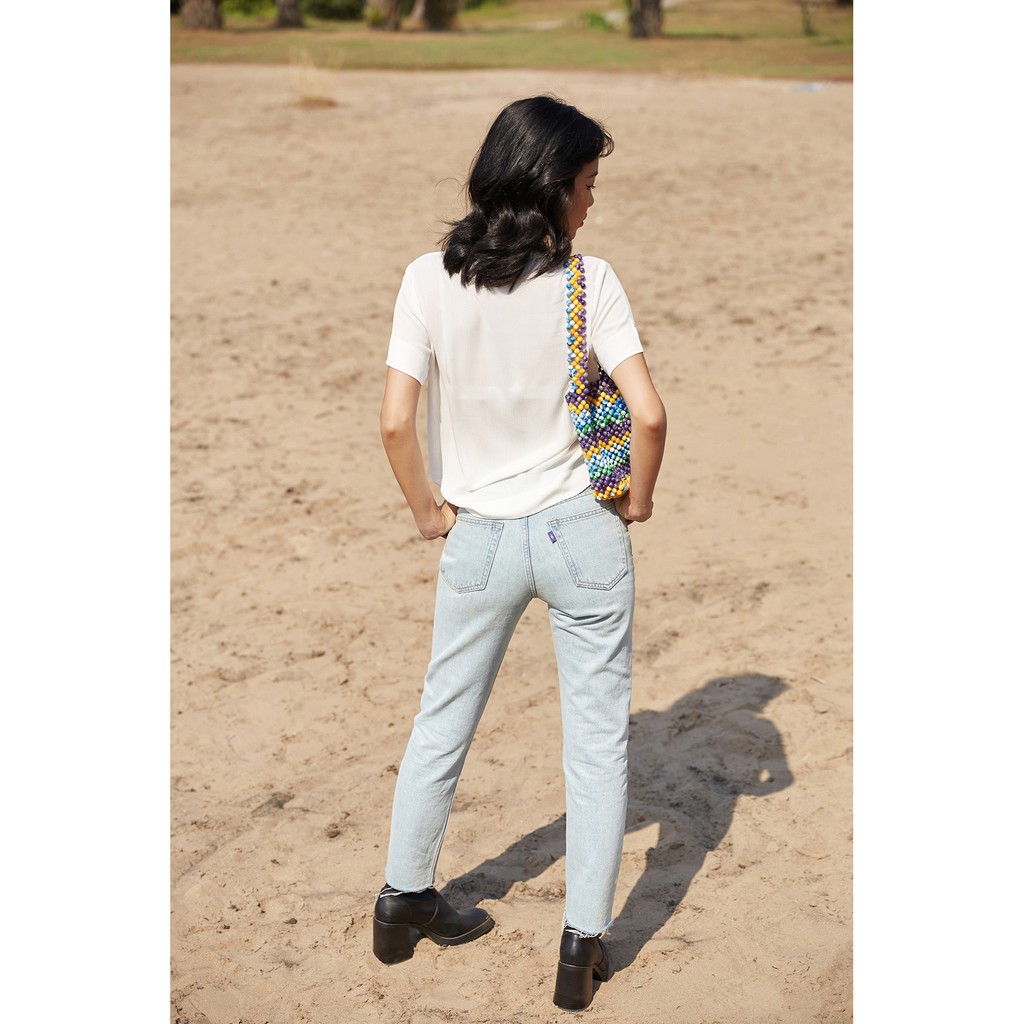 TheBlueTshirt  - Quần Jeans Lưng Cao Nữ - Raw Hem Jeans Dim Wash