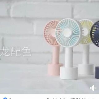 Quạt tích điện mini cầm tay