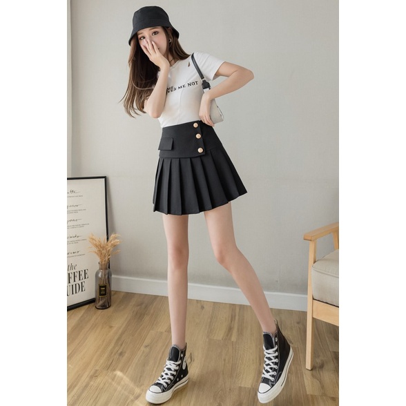 Chân váy tennis xếp ly ngắn lưng cao chữ A đen trắng trẻ trung năng động vạt chéo 3 khuy vải dày | BigBuy360 - bigbuy360.vn