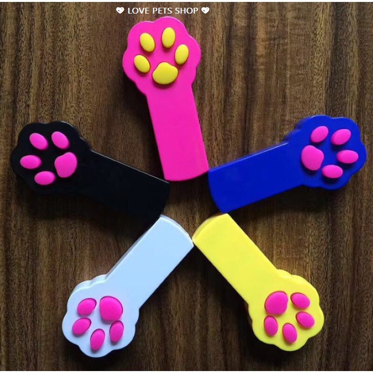 ĐÈN LASER TRÊU MÈO SỬ DỤNG 2 PIN TIỂU AAA - LOVE PETS SHOP