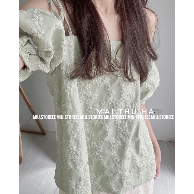 ÁO TRỄ VAI HAI DÂY TAY BỒNG THÊU HOA CÚC NHỎ ATHT2S