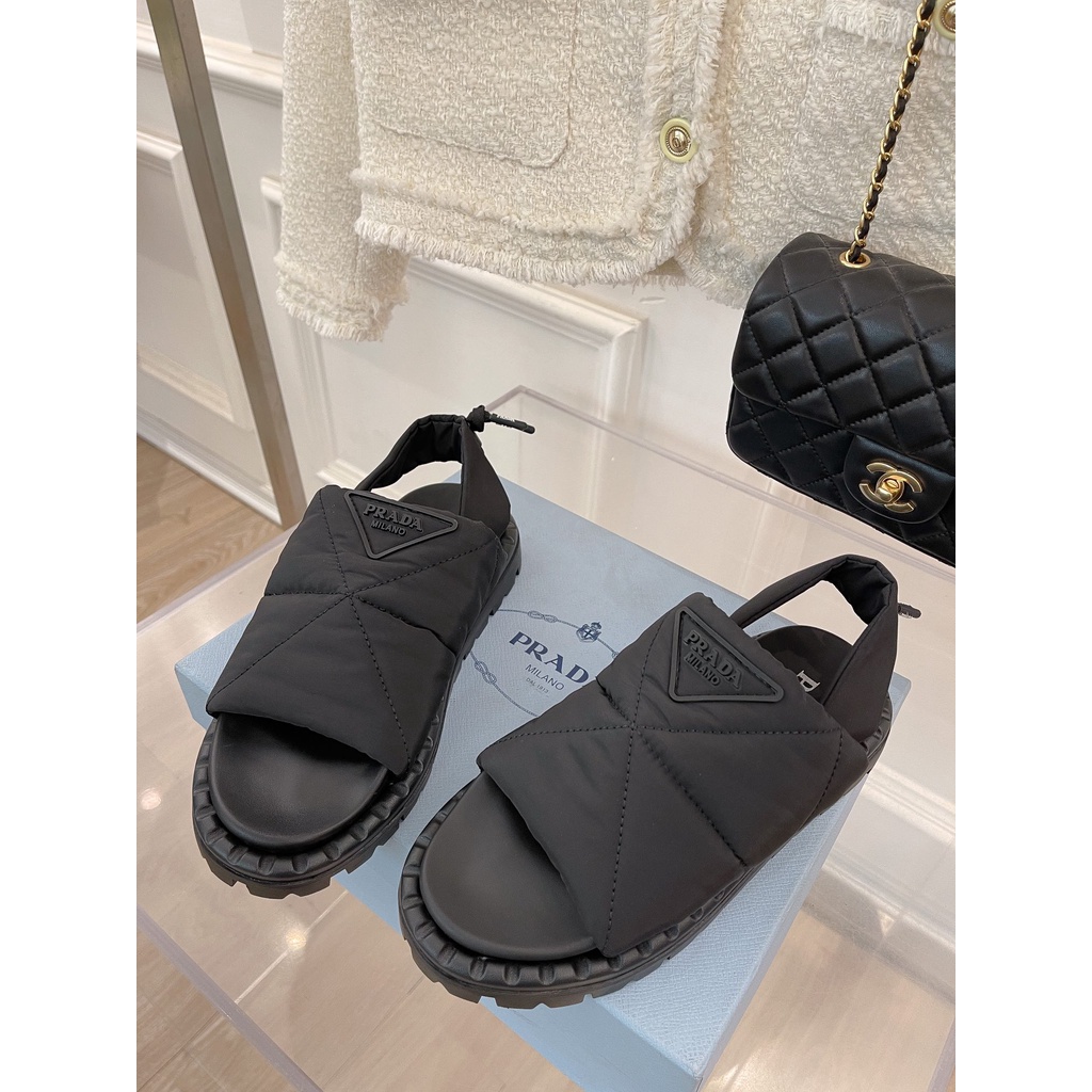 Dép xăng - đan nữ da thật thời trang cao cấp 𝘾𝙝𝙖𝙣𝙚𝙡 𝘾𝙝𝙖𝙣n𝙚𝙡 CN phong cách trẻ trung, năng động