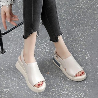 [Hàng oder 10-15 ngày về] Sandal Phong cách Hàn Quốc (Có sẳn màu đen sz 35; màu be sz 35)