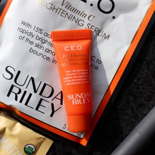 Tinh chất sunday riley c.e.o. 15% vit c brightening serum