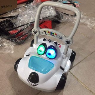 Xe tập đi cho bé có nhạc
