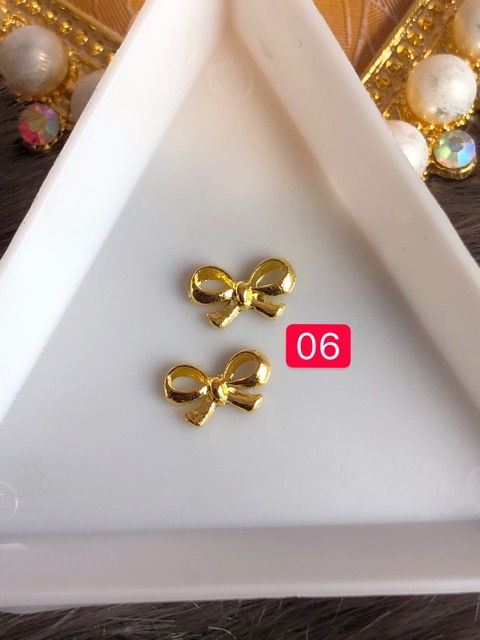 Charm hình trang trí móng các hình các kiểu 15/10 viên