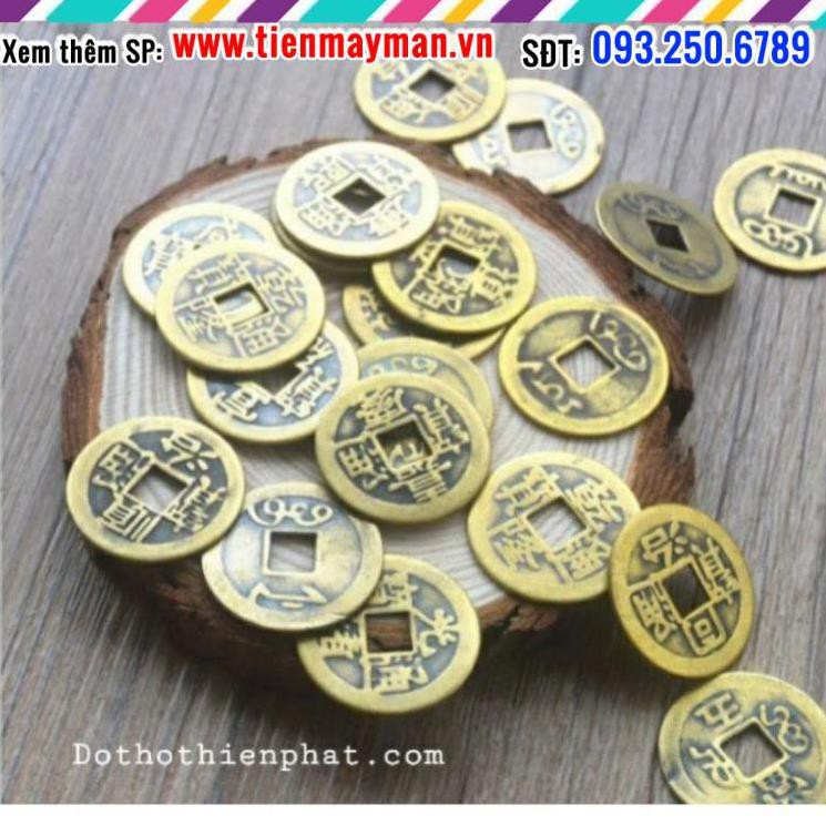 Đồng tiền xu . âm dương . xem quẻ . ngũ đế