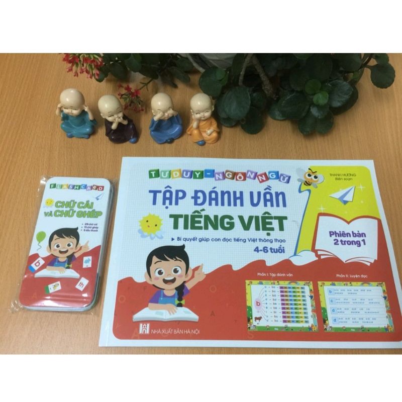 Combo 01 tập đánh vần tiếng việt và bộ 03 quyển tập tô viết chữ thần kỳ