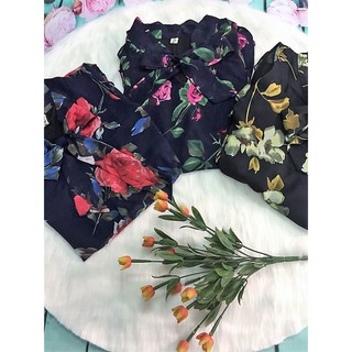 Váy voan hoa cổ nơ.