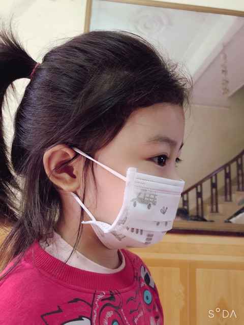1 HỘP 50 CHIẾC KHẨU TRANG TRẺ EM 3 LỚP KHÁNG KHUẨN CHUẨN XUÂN LAI XL MASK | BigBuy360 - bigbuy360.vn