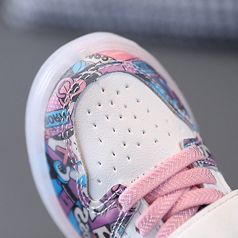 Giày thể thao cho bé có đèn led hàng Quảng Châu full box bé gái LED881