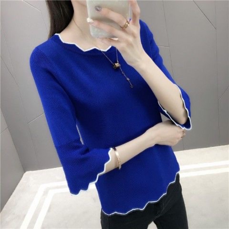 Áo Thun Nữ Tay Dài Viền Lượn Sóng Ống Tay Rộng