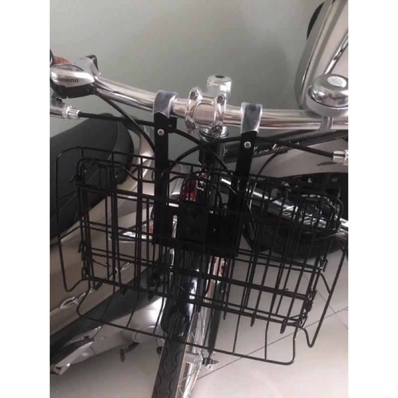 Giỏ xe đạp Giỏ xe đạp thể thao gấp lại được.