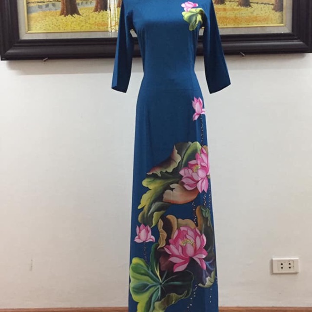 Áo dài truyền thống