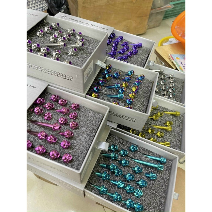 Ốc Lốc Máy GR5 nhiều màu cho xe Ex2010 Ex135 Ex150 Sirius Sirius Fi Winner Dream, nhiều màu lựa chọn